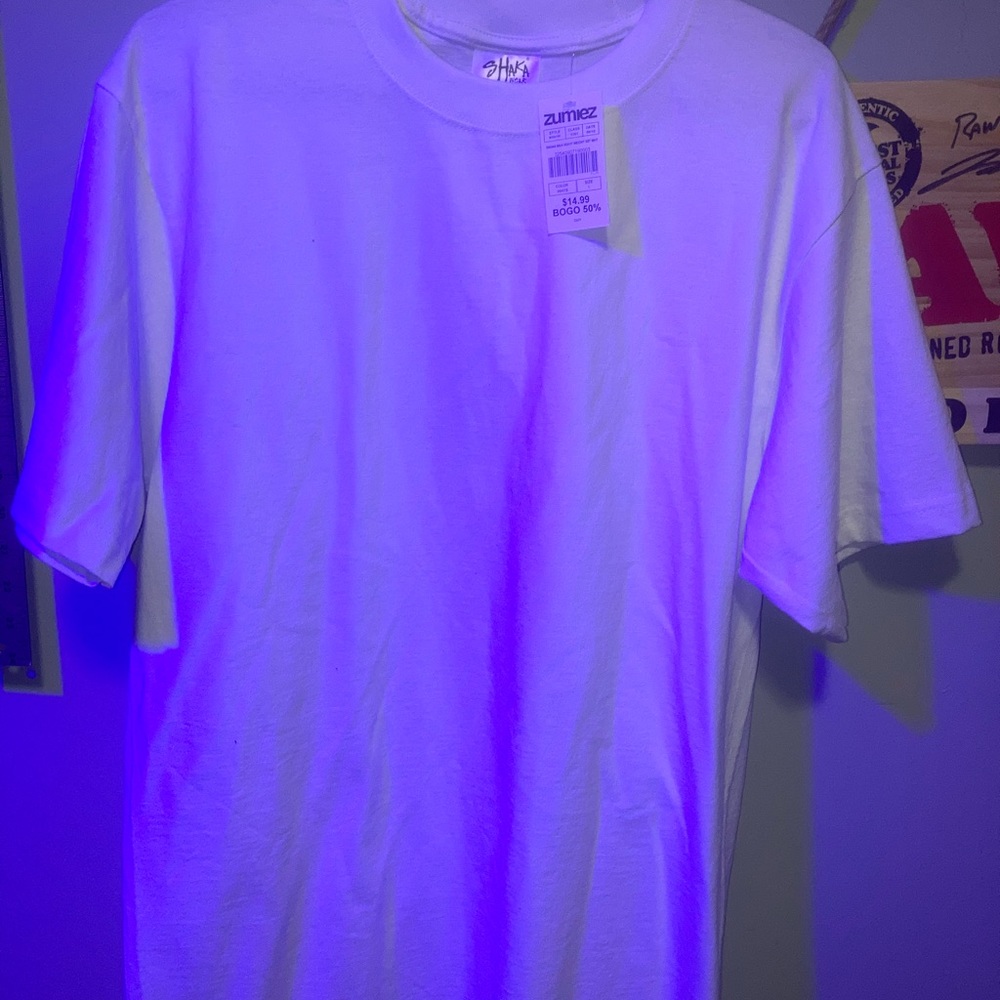Shaka wear L t shirt heavy duty